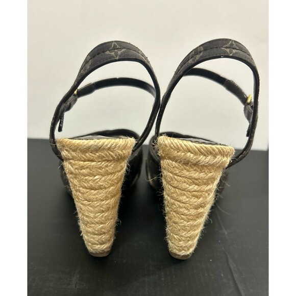 Louis Vuitton Monogram Shoes - Picture 5 of 12